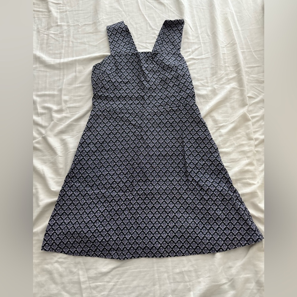 Elegant Black and White Patterned Dress